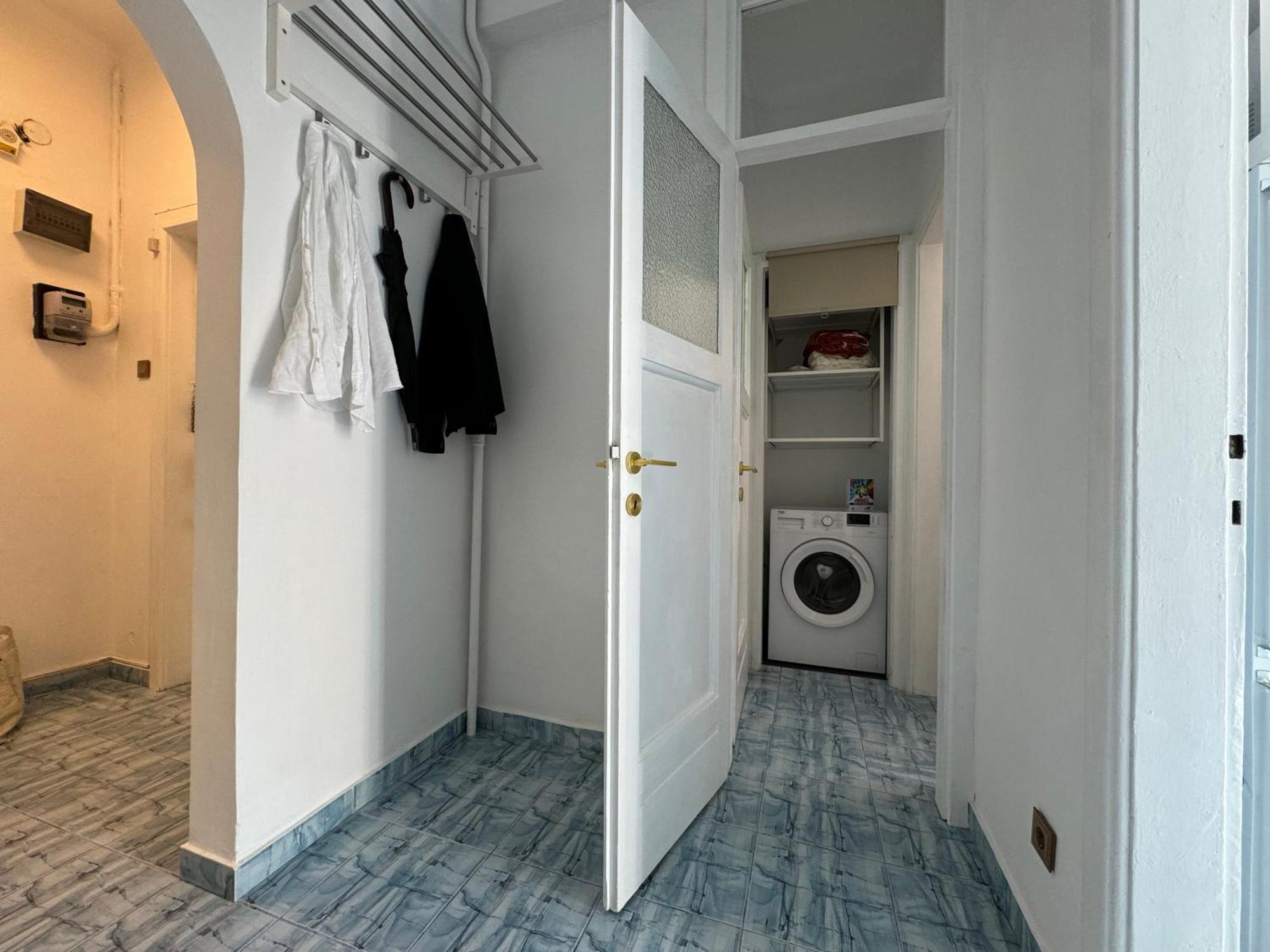 Airy & Beautiful Downtown Apartment Bucharest Exterior photo